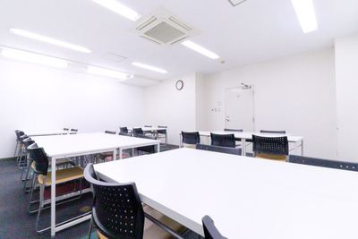 ふれあい貸し会議室 心斎橋DH ふれあい貸し会議室 心斎橋Eの室内の写真