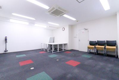 ふれあい貸し会議室 心斎橋DH ふれあい貸し会議室 心斎橋Eの室内の写真