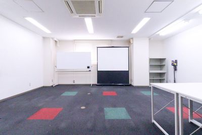 ふれあい貸し会議室 心斎橋DH ふれあい貸し会議室 心斎橋Eの室内の写真