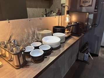 Tokyo Guesthouse HIVE Cafe＆Bar HIVEの室内の写真