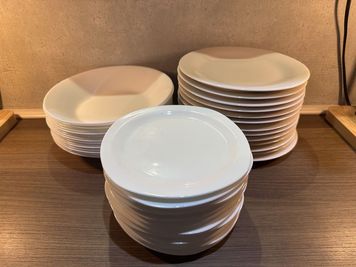 皿類 - Tokyo Guesthouse HIVE Cafe＆Bar HIVEの室内の写真