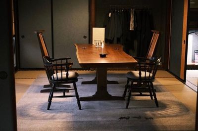 旅館 土と糸 麻績村レンタル古民家の室内の写真