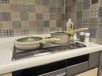 キッチン - Kyoto Guesthouse HIVE HIVEマルチラウンジ🔥 🎥　Kyoto の室内の写真