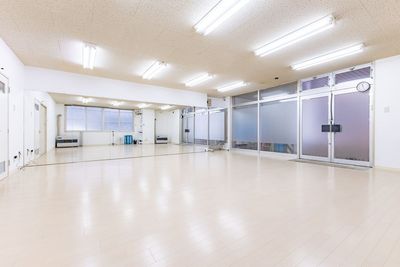 ☝️エアコン設置済🦶札幌駅から徒歩8分🌙24時間利用可能！💪大きな鏡のある広々ヨガ・ダンススペース - レンタルスタジオ「A.A.（エーツー）」