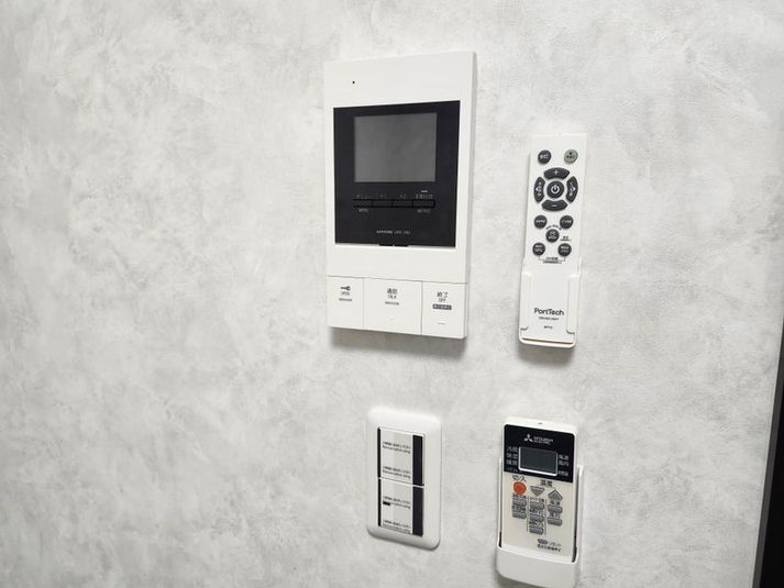 URI OFFICE 402号室（デスク付き作業スペース) - URI OFFICE