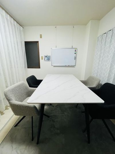 小倉駅から徒歩５分！コンパクトな貸会議室 - 小倉駅近レンタルスペース　KCハウス　