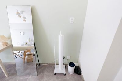 防水シーツ、全身鏡 - レンタルサロンMINI自由が丘 完全個室のレンタルサロン-MINI（ミニ）自由が丘の室内の写真