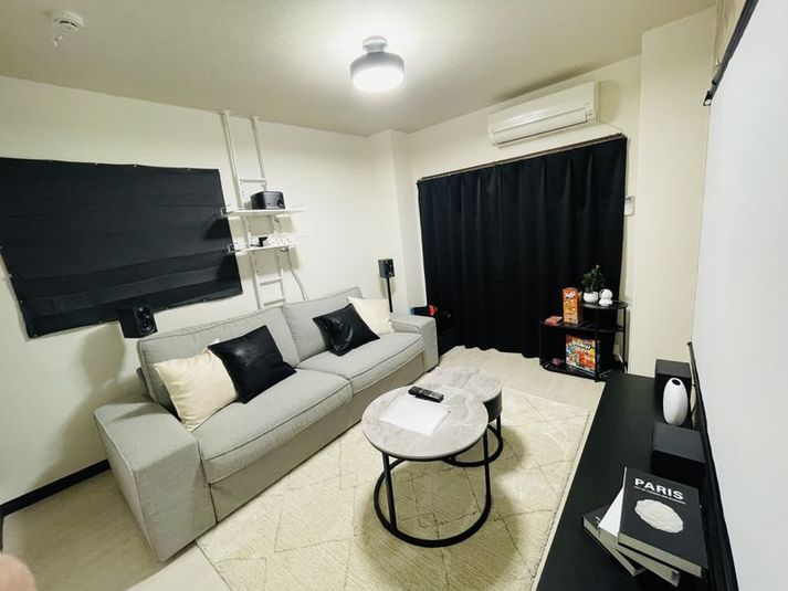 2フロア✨ダイニングルーム🤍シアタールーム小倉🤍 - 小倉駅近レンタルスペース　KCハウス　