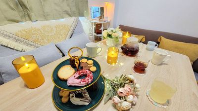 アフタヌーンティー☕セットあります - 京都市役所前 まるちゃんの部屋303号室【おうちスペース】の室内の写真