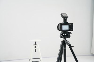 撮影・収録に便利なテーブル・椅子もご利用可能。 - LOOK UP BASE 下北沢マルチスタジオの設備の写真