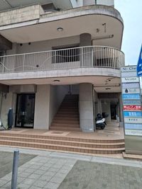 外観です。
こちらの階段をあがって空手道場にお入り下さい。 - 清心館空手道連盟総本部 【貸しホール】清心館の外観の写真