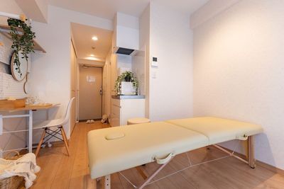 レンタルサロン moka 藤沢 藤沢駅徒歩3分！新規オープンのレンタルサロン moka 藤沢の室内の写真