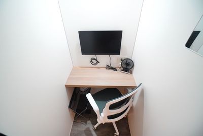 ＜ワークブース六本木No.2＞六本木駅徒歩2分✨完全個室🚪光Wi-Fi📶モニター🖥️電源🔌テレワーク/面接/自習/作業 - 【ワークブース六本木】