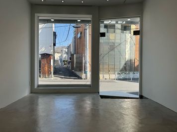 【代官山駅徒歩3分  /  20㎡   】猿楽町エリアに位置する貴重な路面ギャラリースペース - 代官山Space