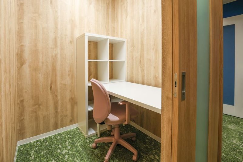 コワーキングスペースの一時利用(ドロップイン) - コワーキングスペースCoYaaah!(コヤー)