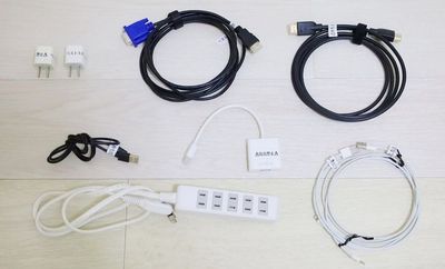 HDMI-HDMI　HDMI VGA Dsub変換ケーブル　ライトニングケーブル変換アダプター　ライトニングケーブル　USBタップ　電源タップ　全て無料！ - ベストスタジオ中野 地域最安値！中野駅北口3分ヨガ＆ダンス『ベストスタジオ中野』の設備の写真