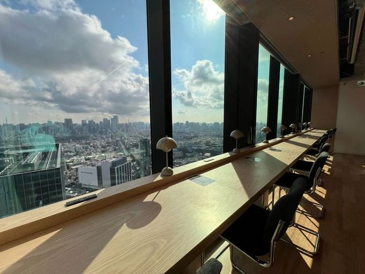 WeWork 渋谷スクランブルスクエア 42階ラウンジ - WeWork 渋谷スクランブルスクエア