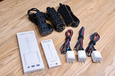 延長コード・充電器・HDMI変換ケーブル（Type-C/Lightning）完備⚡ - Aivicスペース代々木の設備の写真