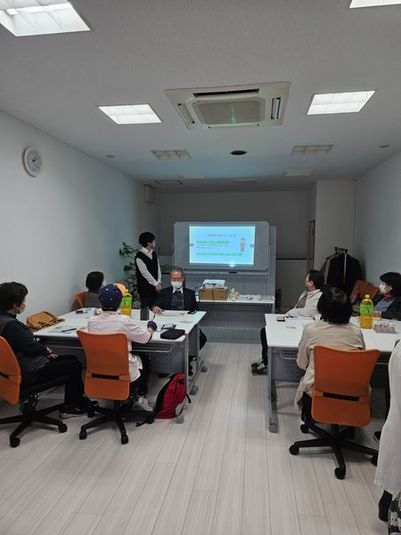 香住ヶ丘６丁目レンタルスペース - レンタルスペース「スマホドクター香住ヶ丘６丁目店」内