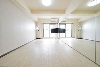 SMILEスタジオ　栄店 SMILEスタジオ　栄駅前の室内の写真