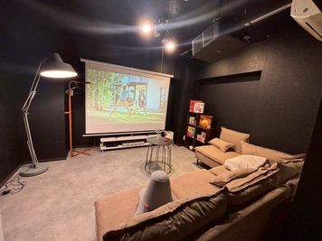 691_CINEMA大阪心斎橋の室内の写真