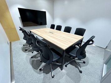 名古屋会議室 広小路本町ビルディング ホール&カンファレンス ROOM C（当日予約OK） （B1階）の室内の写真