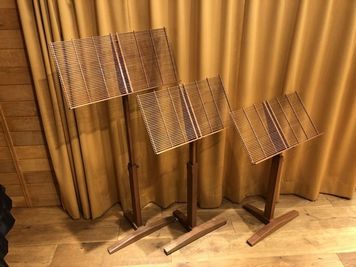 譜面台 - 《Fali-Studio》調布三鷹吉祥寺レンタルスペース  《即決》ナイトパック【調布🎻三鷹🎵吉祥寺】深大寺/ピアノ１の設備の写真