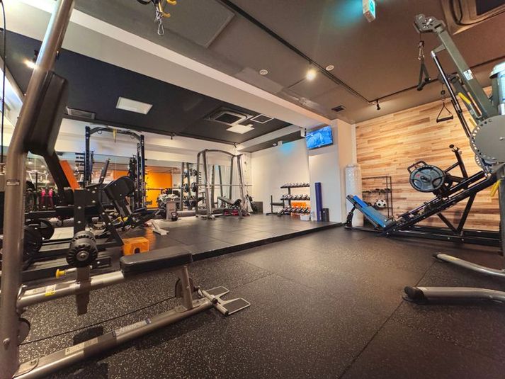 100㎡レンタルジム - 【完全貸切】平尾/100㎡レンタルジム/パーソナル/撮影OK