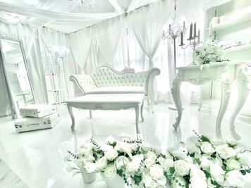 🌸NEW🌸新大久保・新宿で最大級の撮影スタジオ！多彩な7エリア！自然光/白の世界2種/超大型漆喰壁/満月/花空間/バルコニー - フォトスタジオSummerTree新大久保