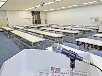 SMG/本町・カーニープレイス SMG貸し会議室/カーニープレイス本町/展示会・パーティープランの室内の写真