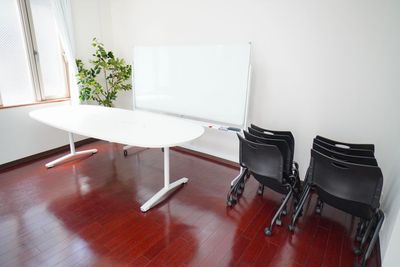 【IZUMI MEETING ROOM】 IZUMI MEETING ROOM【基本プラン】の室内の写真