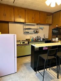 飲食店営業許可基準を満たしたレンタルスペース◎6帖のキッズスペース＆サウンドバー＆大型画面で映画鑑賞！スペースも完備しました！ - 咲結ライフプランニングビル（堺美原）レンタルスペース