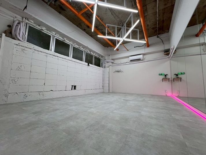 5st - 柏 レンタルスタジオ STUDIO BUZZ