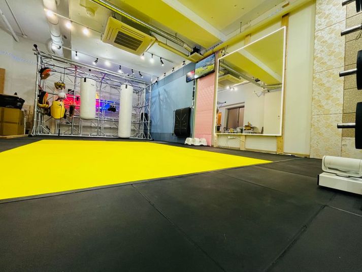 KａｎｄＴキックボクシング+マシンピラティス - KandTキックボクシング+マシンピラティス