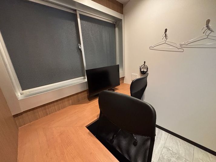 2名個室(ブース6) - いいオフィス新橋