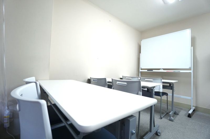 ビズボ会議室赤坂見附駅前 - 【ビズボ会議室赤坂見附駅前】