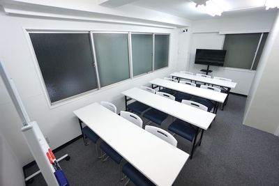 【ビズボ会議室大手町駅前】 ビズボ会議室大手町駅前の室内の写真