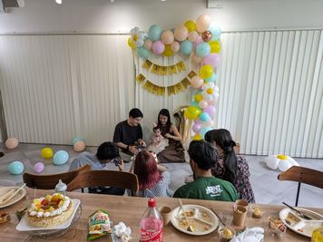 【利用事例の紹介】
お誕生日会
※写真はイメージです。 実際のレイアウト・設備など異なる場合がありますので、ご注意ください。
 - U-SPACE　北本中丸店 Communityのその他の写真