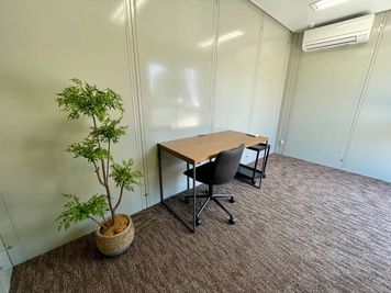 U-SPACE　中央林間つきみ野店 Workの室内の写真