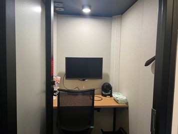 H¹T新宿西口 ROOM L 18 - H¹T新宿西口（サテライト型シェアオフィス）
