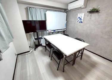 【京成船橋駅徒歩5分】23時まで利用可！モニター・ホワイトボード・施術ベット完備　テレワーク/撮影/ボードゲーム/施術サロン - レンタルスペースオリーブ 船橋南口店