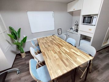 ＦｉＫＡＲＯＯＭＳ金山ハイホーム FiKAROOMS 金山ハイホームの室内の写真
