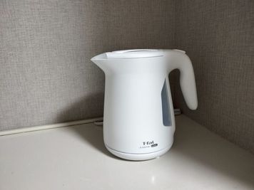 ケトル - ＦｉＫＡＲＯＯＭＳ金山ハイホーム FiKAROOMS 金山ハイホームの設備の写真