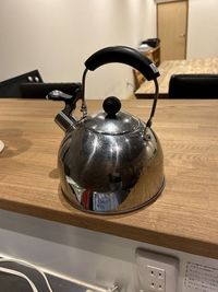 やかんもあります。 - レンタルスペースROOMSの設備の写真