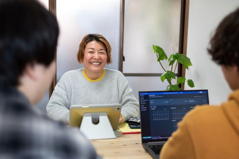 貸し会議室A - SOUNE COWORKING（ソウネコワーキング）