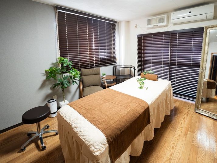 町田レンタルサロン ラザニア - 町田レンタルサロン ラザニア