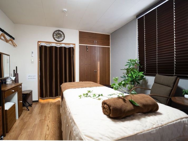 町田レンタルサロン ラザニア - 町田レンタルサロン ラザニア