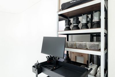 照明機材も各種取り揃えております - 【スタジオエデン】STUDIO EDEN 新宿御苑前の設備の写真