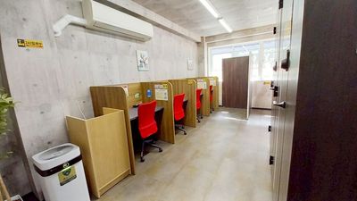 【ONLY ONE TIME】 オンリーワンタイムオフィスF3の室内の写真