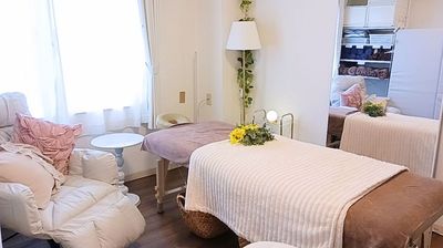 施術も配信も、癒しも練習も。ここから始まる、小さな一歩。“望み”を叶える、あなただけの空間。 - レンタルサロン スペース✦コフレ　南浦和ミモザ（完全個室型）